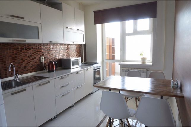 Rent an apartment in Kharkiv on the St. Illinska per 4200 uah. 