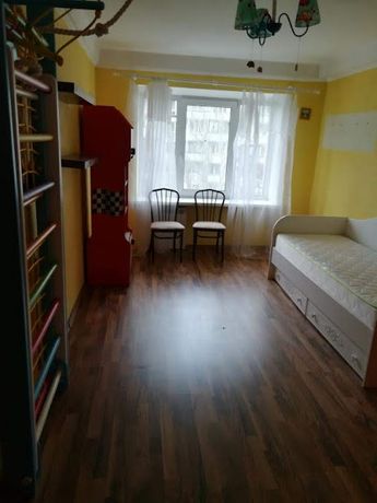 Rent an apartment in Kyiv near Metro Olimpiyska per 20000 uah. 
