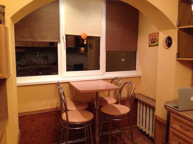 Rent an apartment in Kyiv on the St. Cheliabinska 11 per €500 