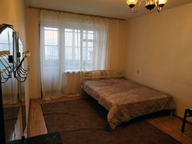 Зняти квартиру в Києві біля ст.м. Печерська за 7000 грн. 