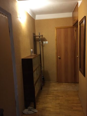 Rent an apartment in Kyiv near Metro Pecherska per 15000 uah. 