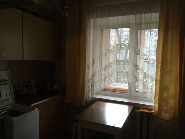 Rent an apartment in Kyiv near Metro Pecherska per 15000 uah. 