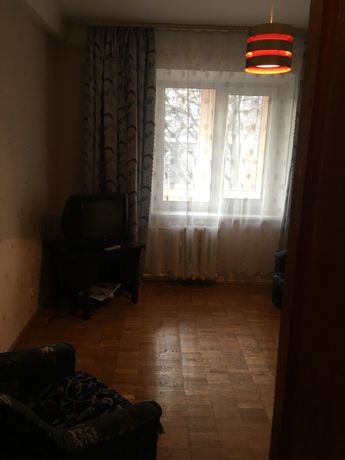 Rent an apartment in Kyiv near Metro Pecherska per 15000 uah. 