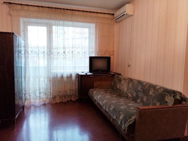 Rent an apartment in Dnipro in Amur-Nyzhnodnіprovskyi district per 5300 uah. 