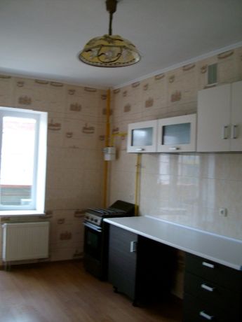 Rent an apartment in Kharkiv on the St. Barabashova per 6600 uah. 