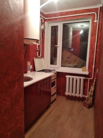 Снять квартиру в Киеве возле ст.М. Демиевская за 10000 грн. 