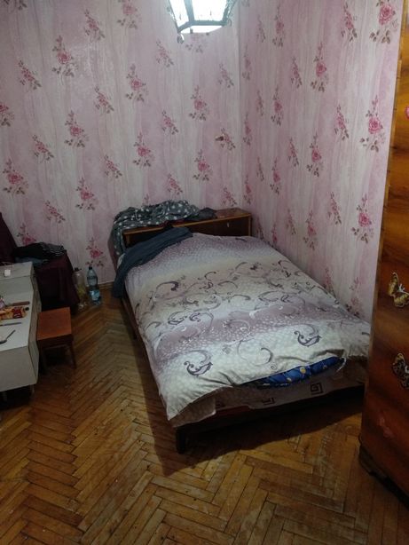 Rent a room in Kyiv near Metro Nivki per 3500 uah. 