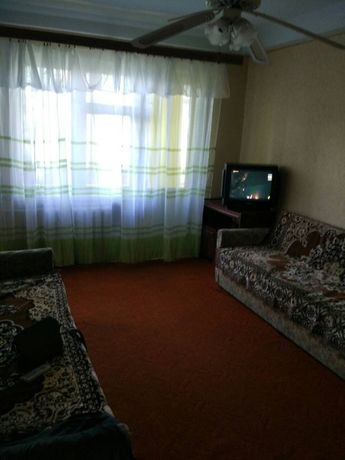 Rent an apartment in Zaporizhzhia on the St. Mykhailova 4 per 3000 uah. 