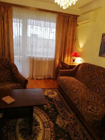 Rent an apartment in Kyiv near Metro Dnipro per 8000 uah. 