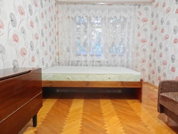 Снять квартиру в Киеве на ул. Большая Китаевская 55А за 9300 грн. 