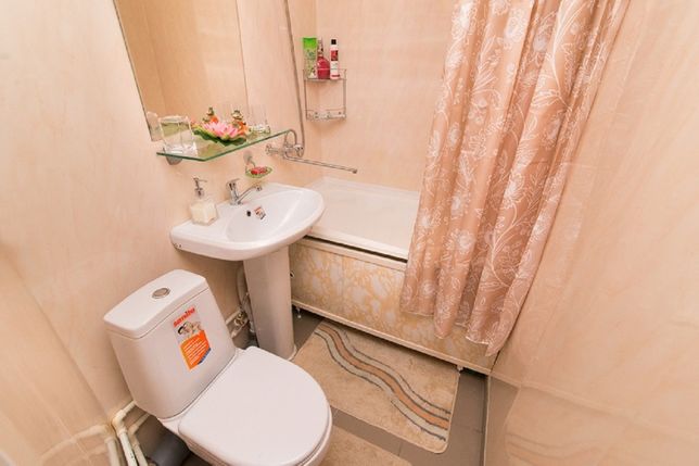 Rent an apartment in Kyiv on the St. Hryshka Mykhaila 9 per 5600 uah. 