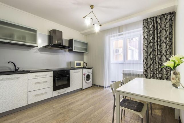 Rent a room in Kyiv on the St. Pliekhanova 4 per 3200 uah. 