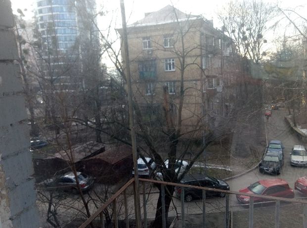 Rent a room in Kyiv in Pecherskyi district per 4200 uah. 