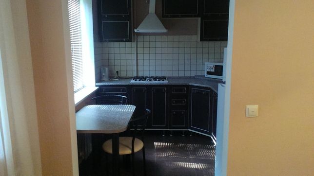 Rent an apartment in Kryvyi Rih on the St. Kostenka per 5500 uah. 