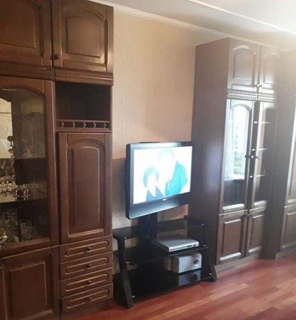 Rent an apartment in Nikopol on the St. Shevchenka per 2800 uah. 