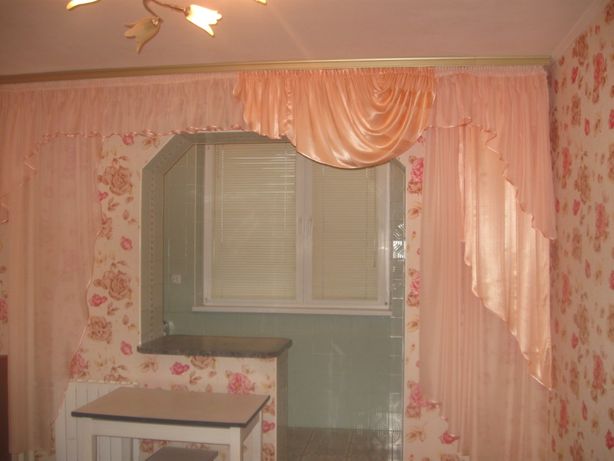 Rent an apartment in Kyiv near Metro Kharkivska per 9000 uah. 