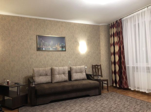 Rent an apartment in Kharkiv on the Avenue Haharina per 8500 uah. 