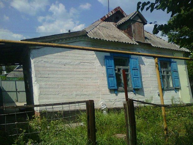 Rent a house in Kamianske on the St. Mechnikova per 2500 uah. 