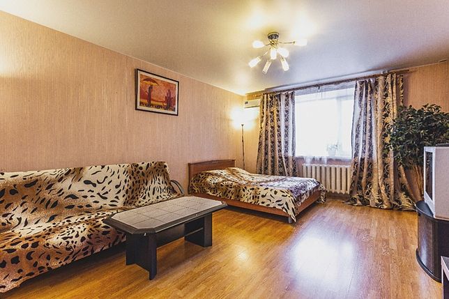 Rent an apartment in Kyiv on the Avenue Hlushkova Akademika 22 per 4800 uah. 