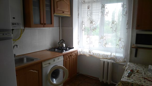 Rent an apartment in Odesa on the St. Serednofontanska per 6200 uah. 