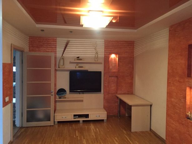 Rent a room in Kyiv on the St. Akhmatovoi Anny 39 per 4500 uah. 