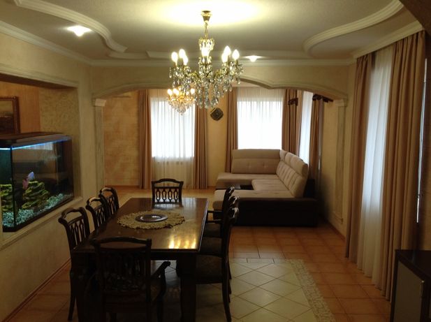 Rent a house in Zaporizhzhia on the St. Heroiv Dnipra per $2000 