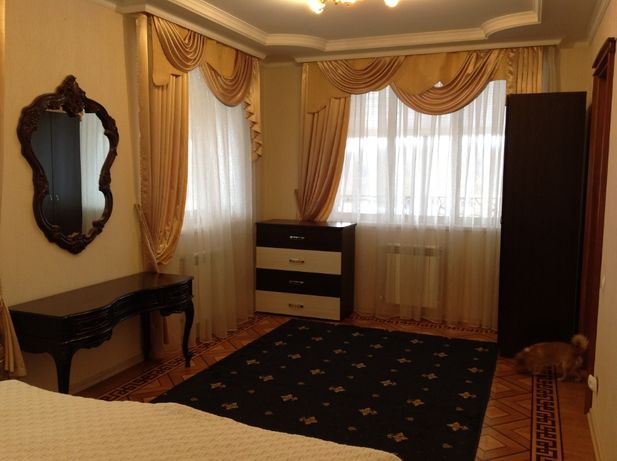 Rent a house in Zaporizhzhia on the St. Heroiv Dnipra per $2000 