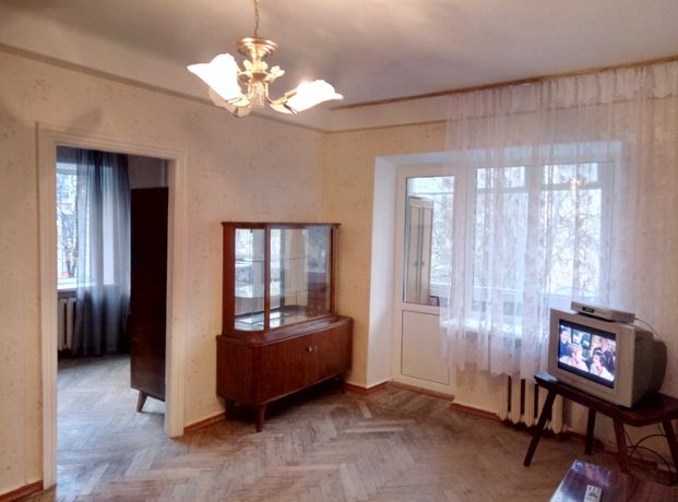 Rent an apartment in Kyiv on the St. Tsytadelna 7 per 11000 uah. 