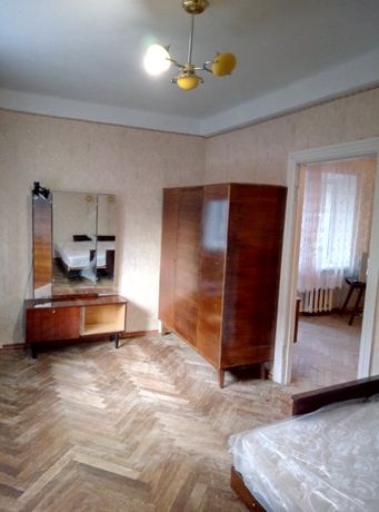 Rent an apartment in Kyiv on the St. Tsytadelna 7 per 11000 uah. 