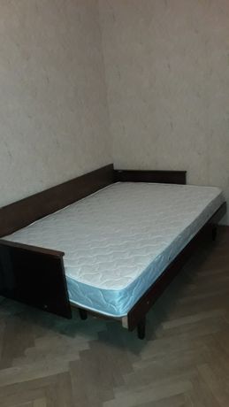 Rent an apartment in Kyiv on the St. Tsytadelna 7 per 11000 uah. 