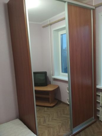 Rent an apartment in Dnipro on the Avenue Heroiv 33 per 8000 uah. 