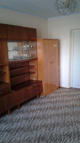 Rent an apartment in Kryvyi Rih in Saksahanskyi district per 2400 uah. 