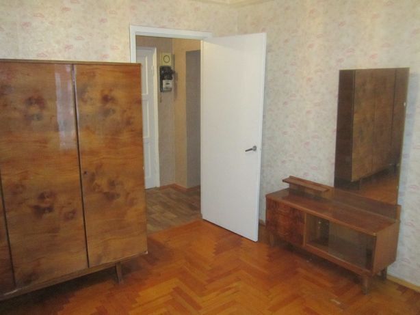 Rent an apartment in Zaporizhzhia in Khortytskyi district per 2000 uah. 