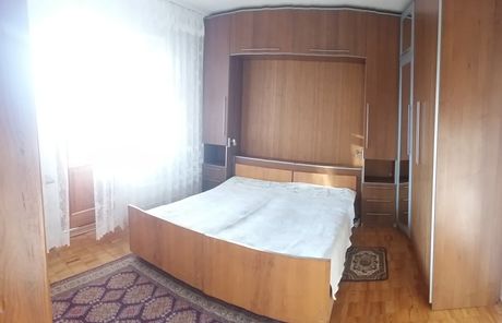 Rent an apartment in Kyiv on the St. Balzaka Onore de per 8000 uah. 