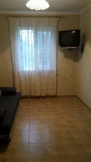Rent a house in Odesa on the lane Litnii 200 per 8000 uah. 