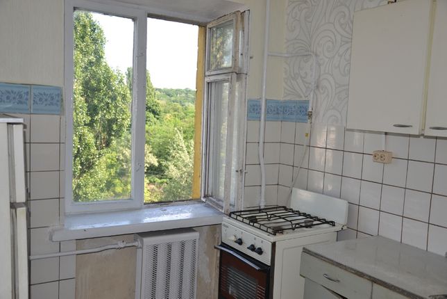 Rent a room in Kyiv near Metro Goloseevskaya per 4500 uah. 