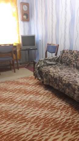 Rent an apartment in Dnipro in Amur-Nyzhnodnіprovskyi district per 5000 uah. 