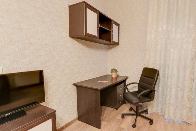 Rent an apartment in Kyiv on the St. Lomonosova 24 per 4800 uah. 