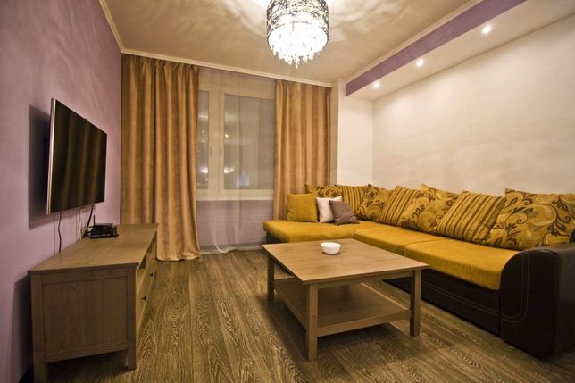 Rent an apartment in Kharkiv on the St. Heroiv Pratsi 12 per 4200 uah. 