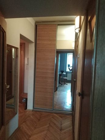 Rent an apartment in Kyiv on the St. Zakrevskoho Mykoly 71 per 8000 uah. 