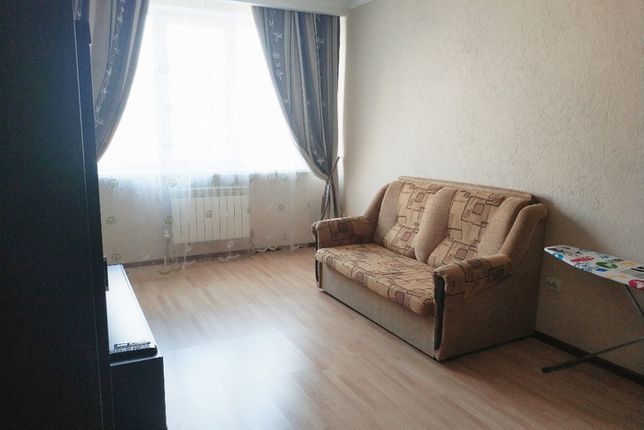 Rent an apartment in Kyiv on the St. Okipnoi Raisy 5 per 4900 uah. 