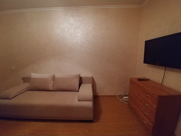 Rent a room in Lutsk on the Blvd. Druzhby Narodiv 12 per 3500 uah. 