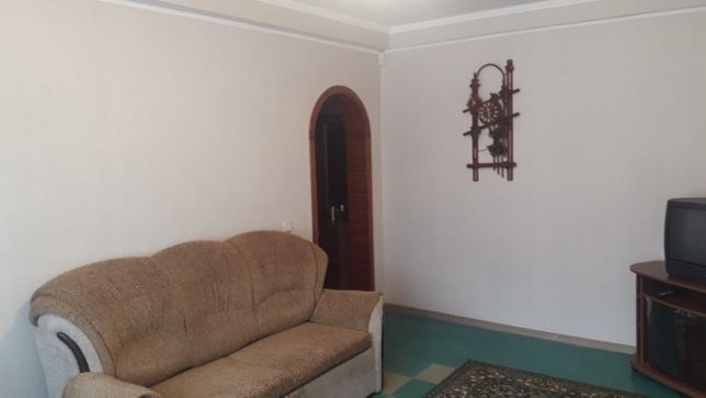 Rent an apartment in Kramatorsk on the Blvd. Kramatorskyi per 4500 uah. 