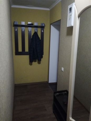 Rent an apartment in Nikopol per 4500 uah. 
