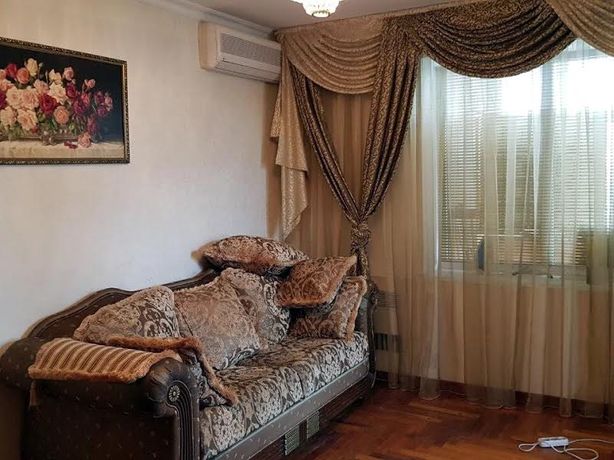 Снять квартиру в Мукачеве на ул. 66 за 4500 грн. 