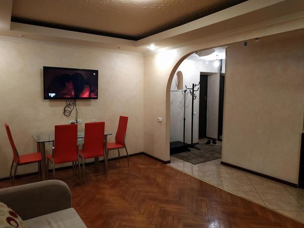 Rent an apartment in Boryspil per 4000 uah. 