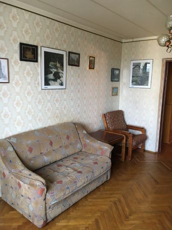 Rent an apartment in Chernivtsi on the St. Heroiv Maidanu per €200 