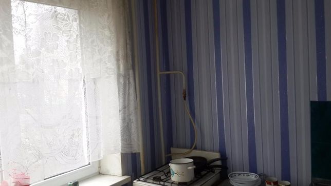 Зняти подобово квартиру в Кропивницькому на вул. Космонавта Попова 9 за 260 грн. 