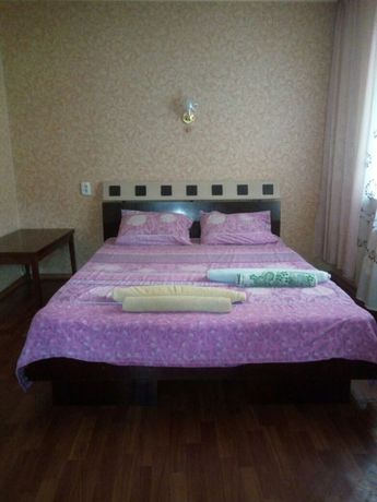 Rent daily an apartment in Kharkiv near Metro Palace of Sports per 350 uah. 