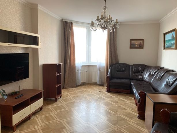 Rent an apartment in Kyiv on the St. Viliamsa Akademika 5 per 19000 uah. 
